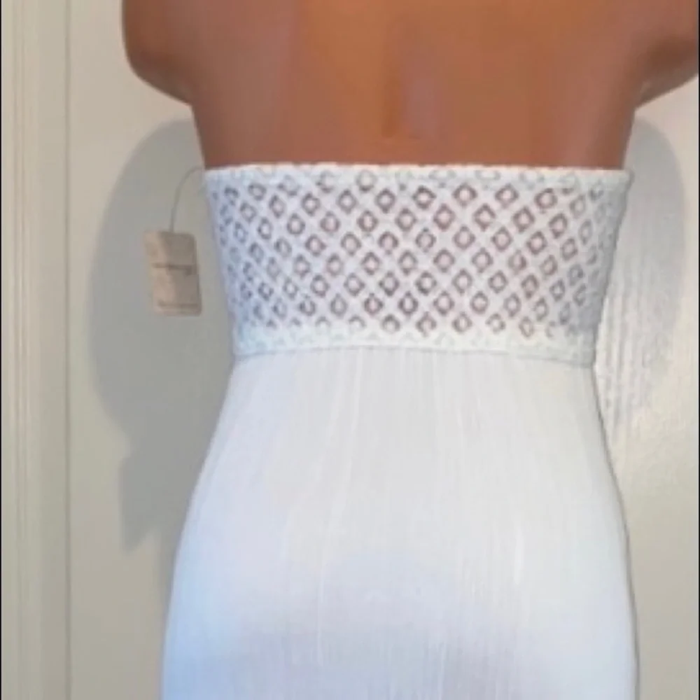 White dress Free People loose fit white strapless maxi dress pregnancy dress - Picture 9 of 16